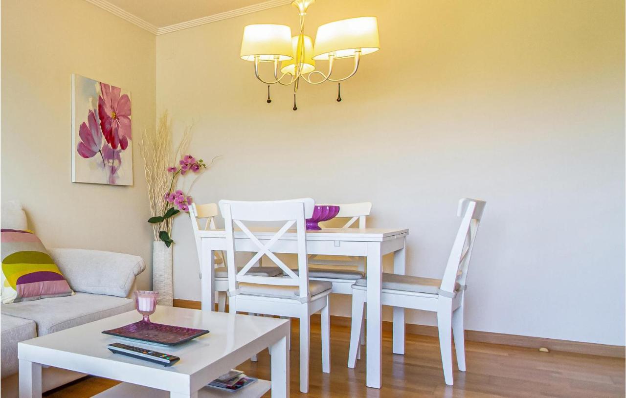 Beautiful Apartment In Santa Pola Zewnętrze zdjęcie