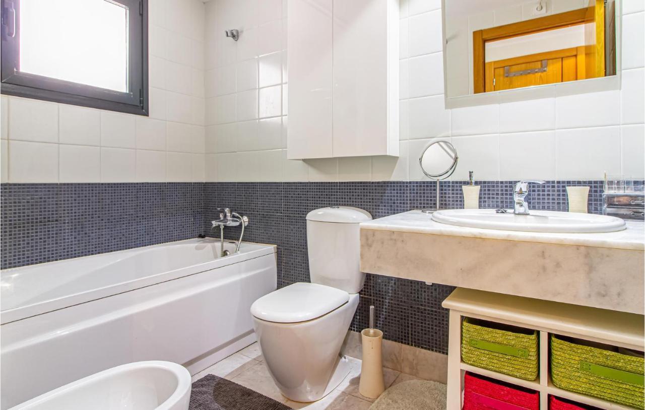 Beautiful Apartment In Santa Pola Zewnętrze zdjęcie
